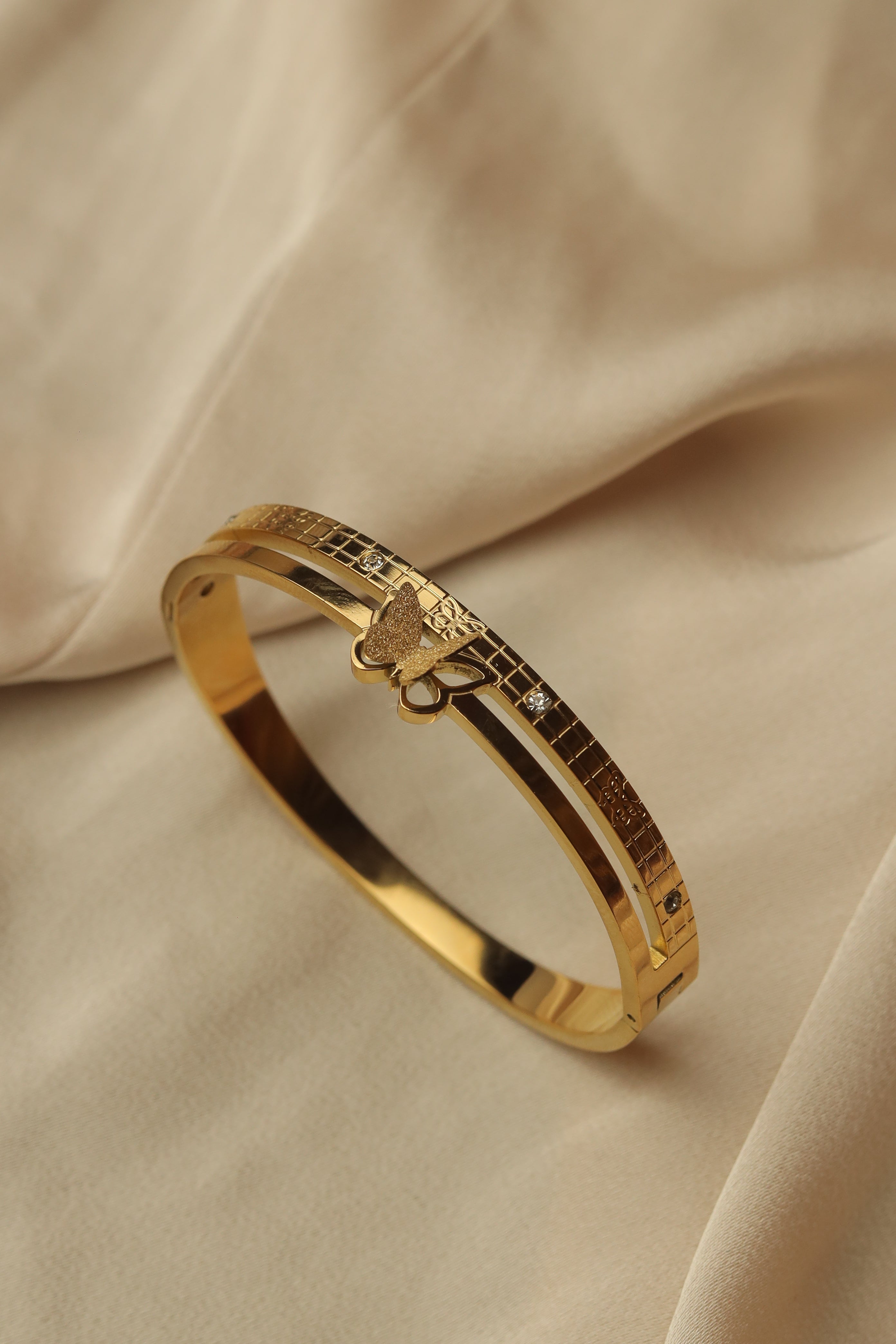 3D Butterfly Slim Bracelet