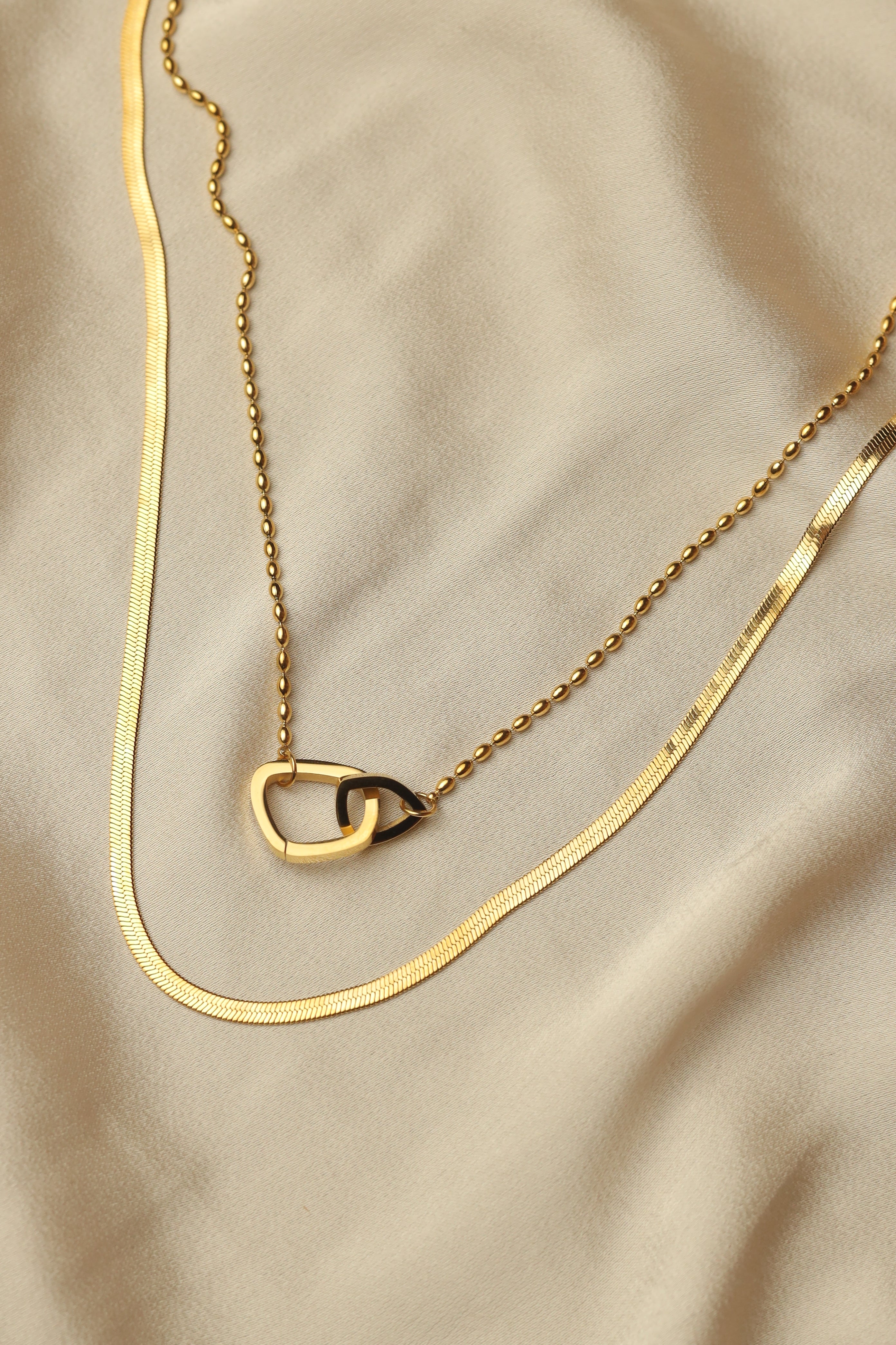 Double Layered Interlock Serpent Chain